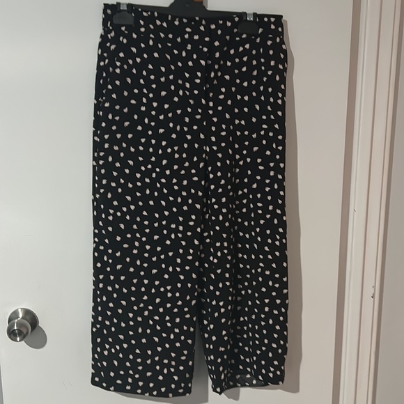 Jacqui E Culottes - Picture 4 of 4